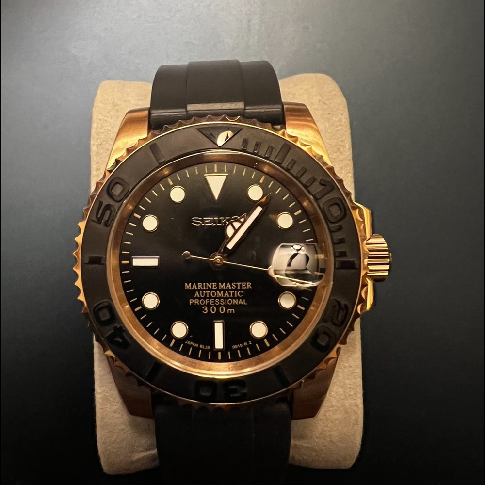 yacht master homage. Seiko Mod.